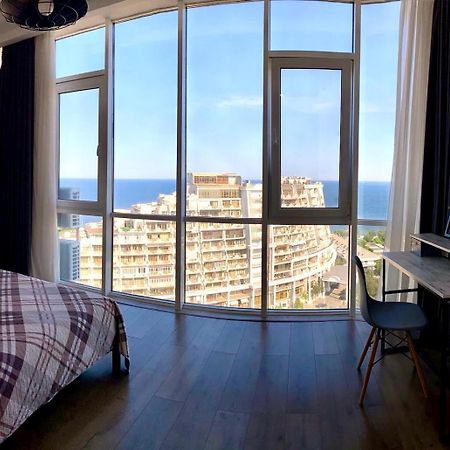 Panoramic Plaza Apartments Одесса Номер фото